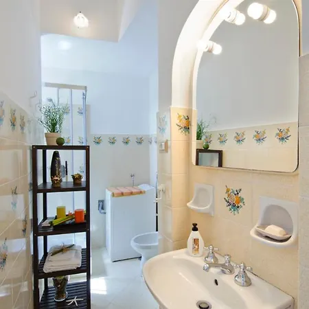 Casa Leonilde 4, Emma * Positano